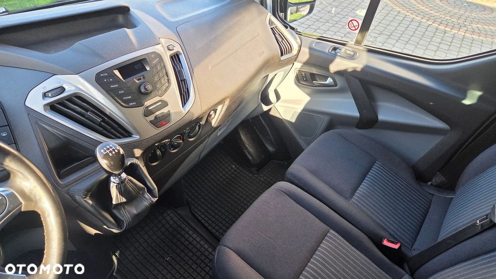 Ford Transit Custom - 10