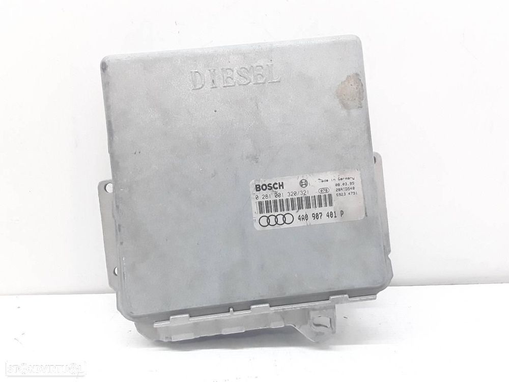 CENTRALINA DO MOTOR UCE AUDI A6 AVANT C4 - 1
