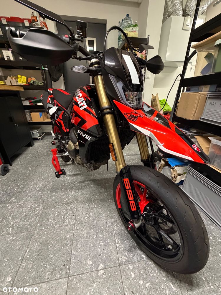 Ducati Hypermotard - 1