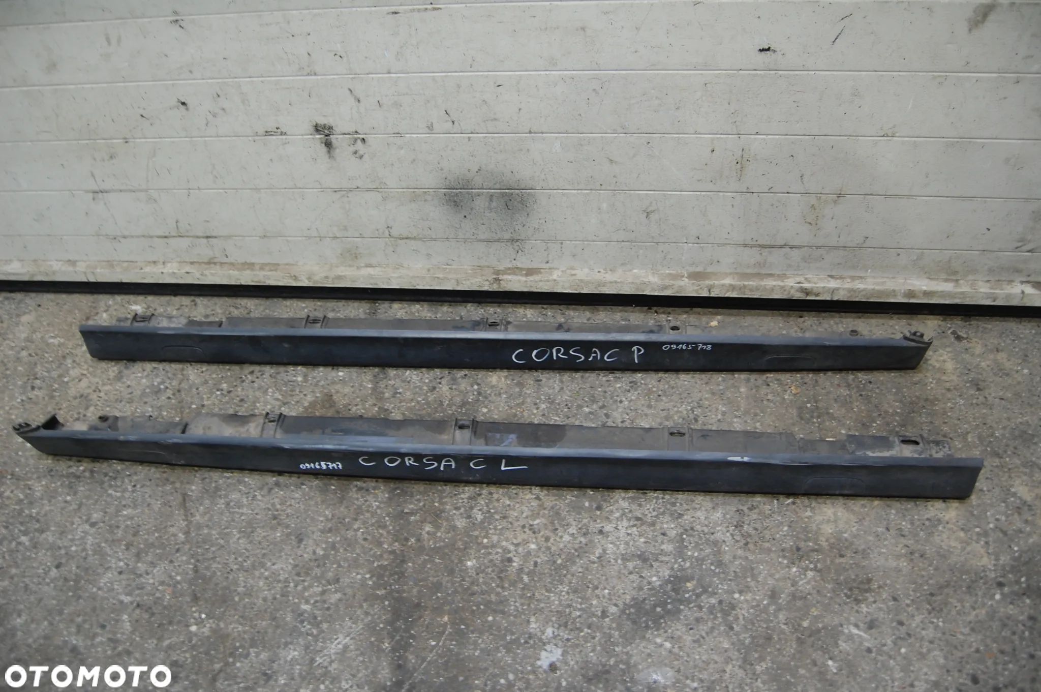 LISTWA PROGOWA LEWA OPEL CORSA C 3D 09165717 - 1
