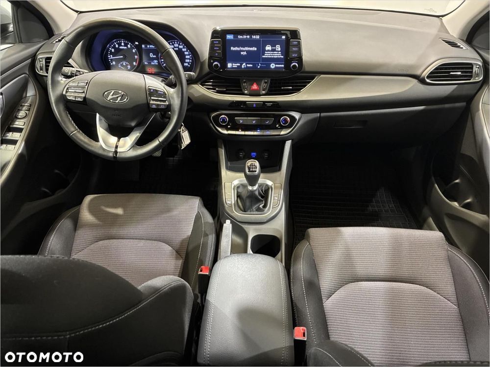 Hyundai i30 1.5 T-GDI 48V Modern - 18