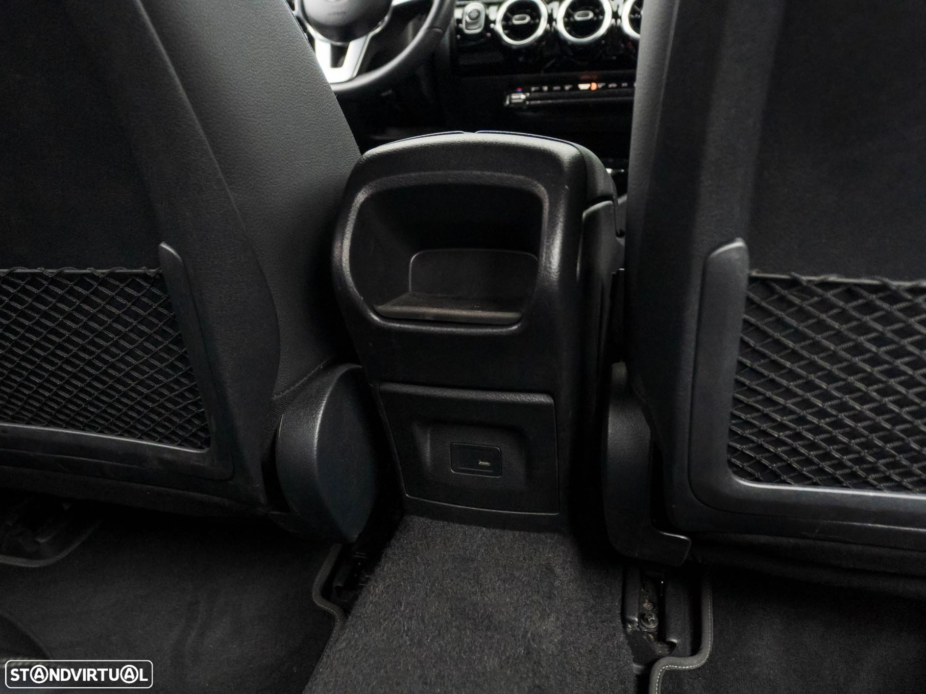 Mercedes-Benz A 250 e Style Plus - 37