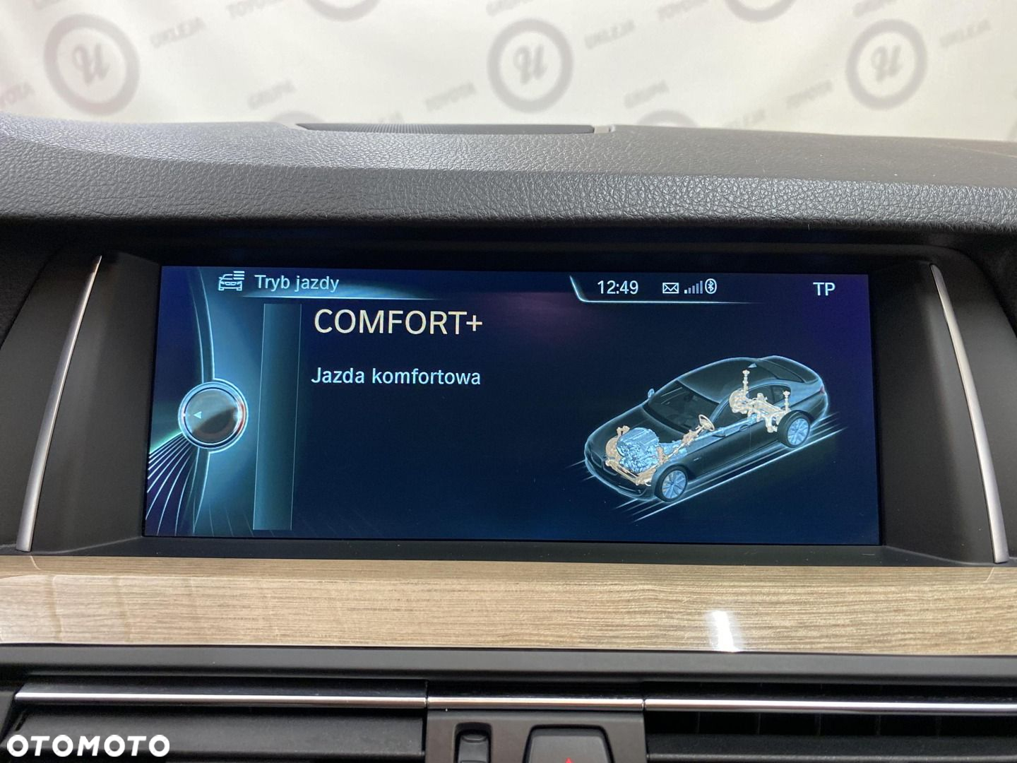 BMW Seria 5 525d xDrive Luxury Line - 27