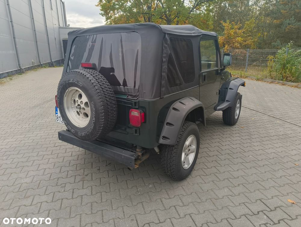 Jeep Wrangler 4.0 Sahara - 4