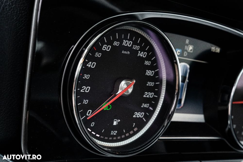 Mercedes-Benz E 220 d - 23