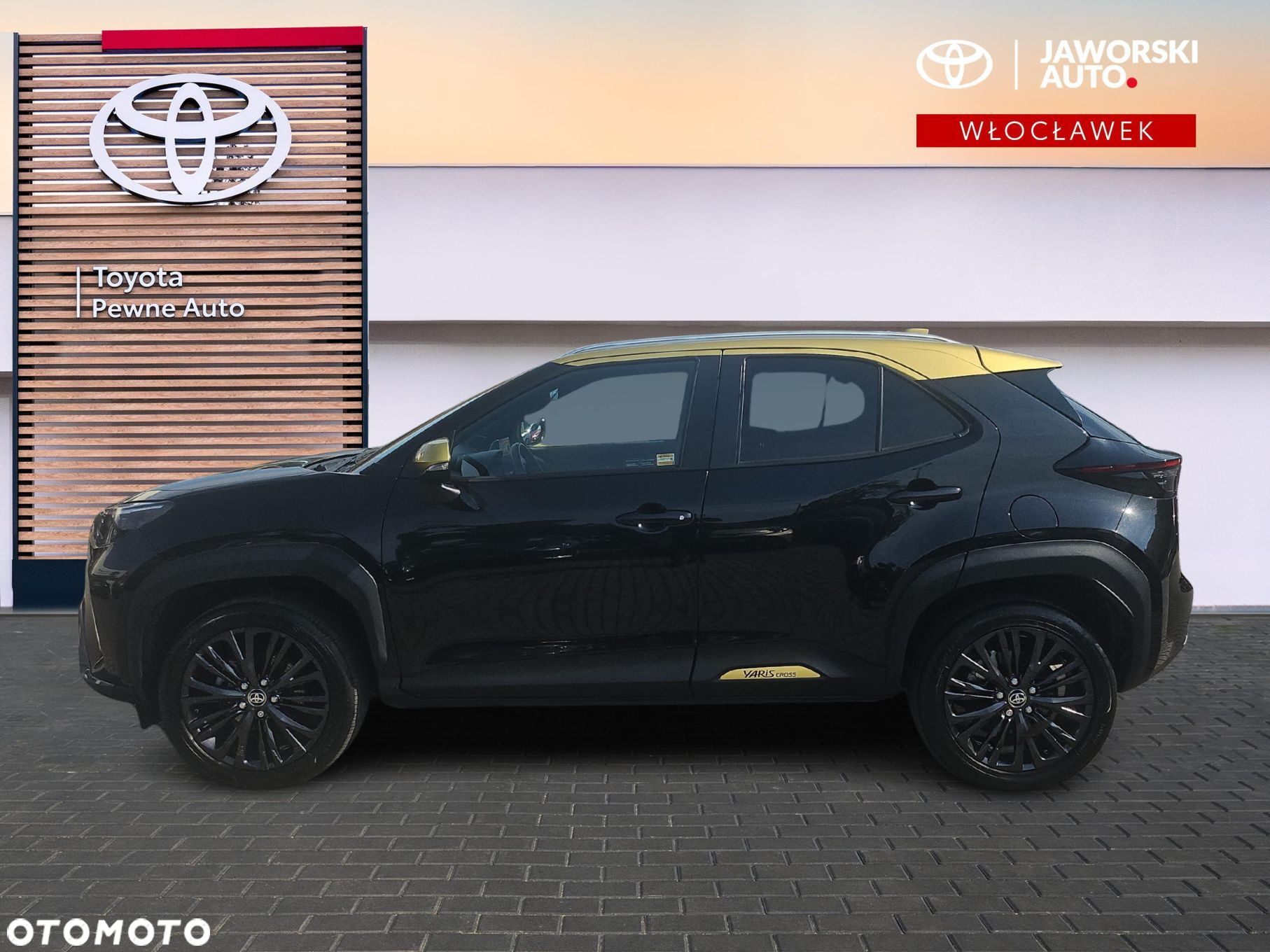 Toyota Yaris Cross Hybrid 1.5 Adventure - 2