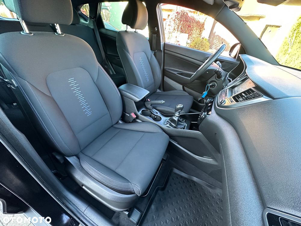 Hyundai Tucson blue 1.6 GDi 2WD Passion - 22