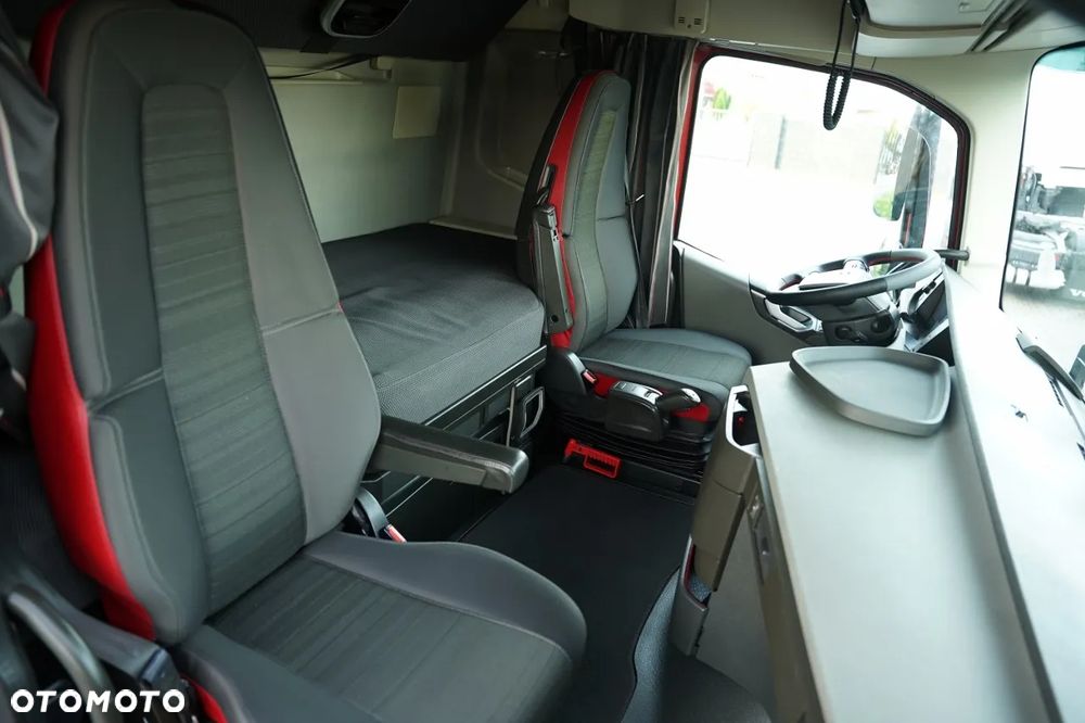 Volvo FH 500 / XXL / LOWDECK / MEGA / KLIMA POSTOJOWA / I-SHIFT / EURO 6 - 36