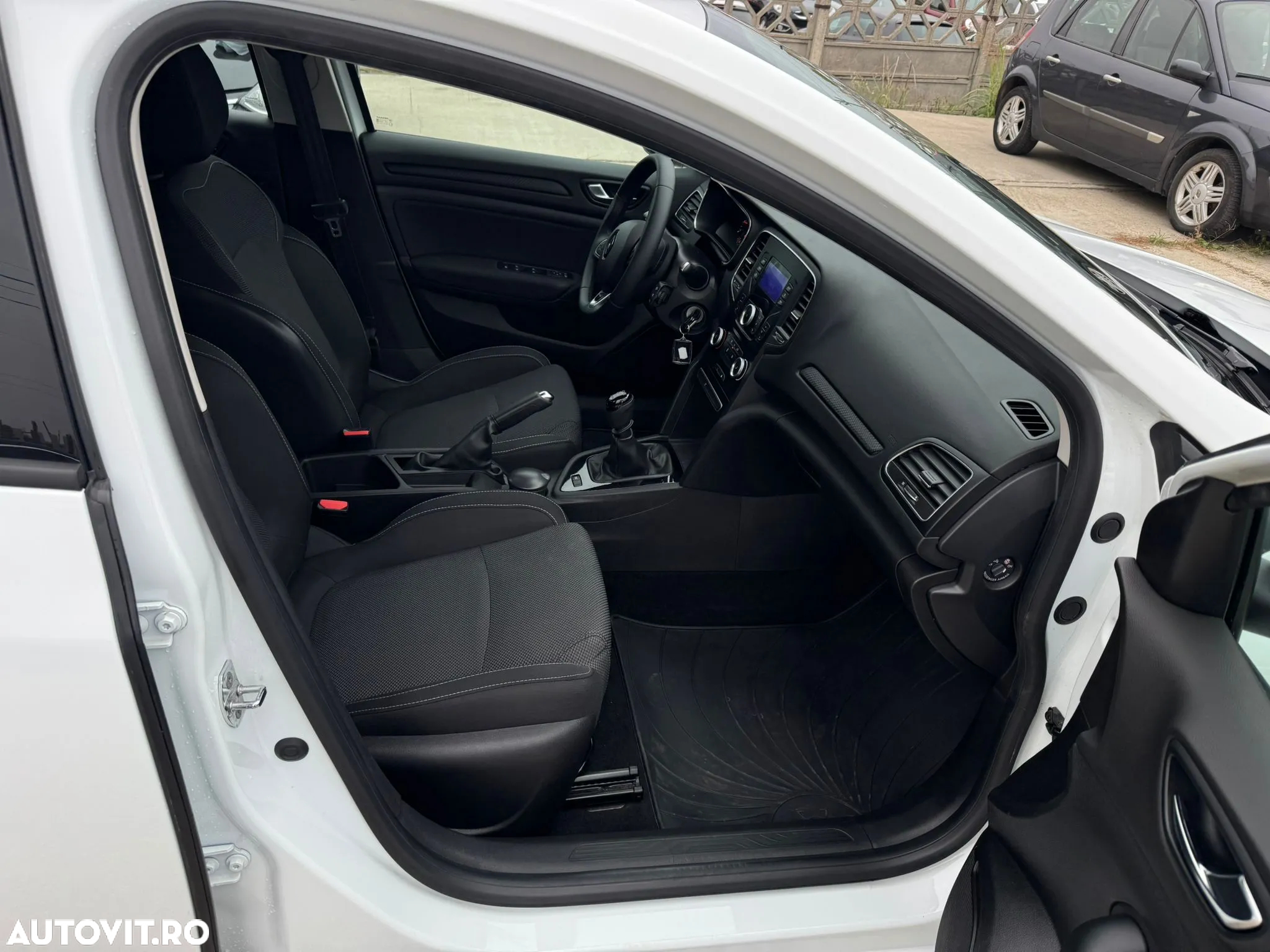Renault Megane - 12
