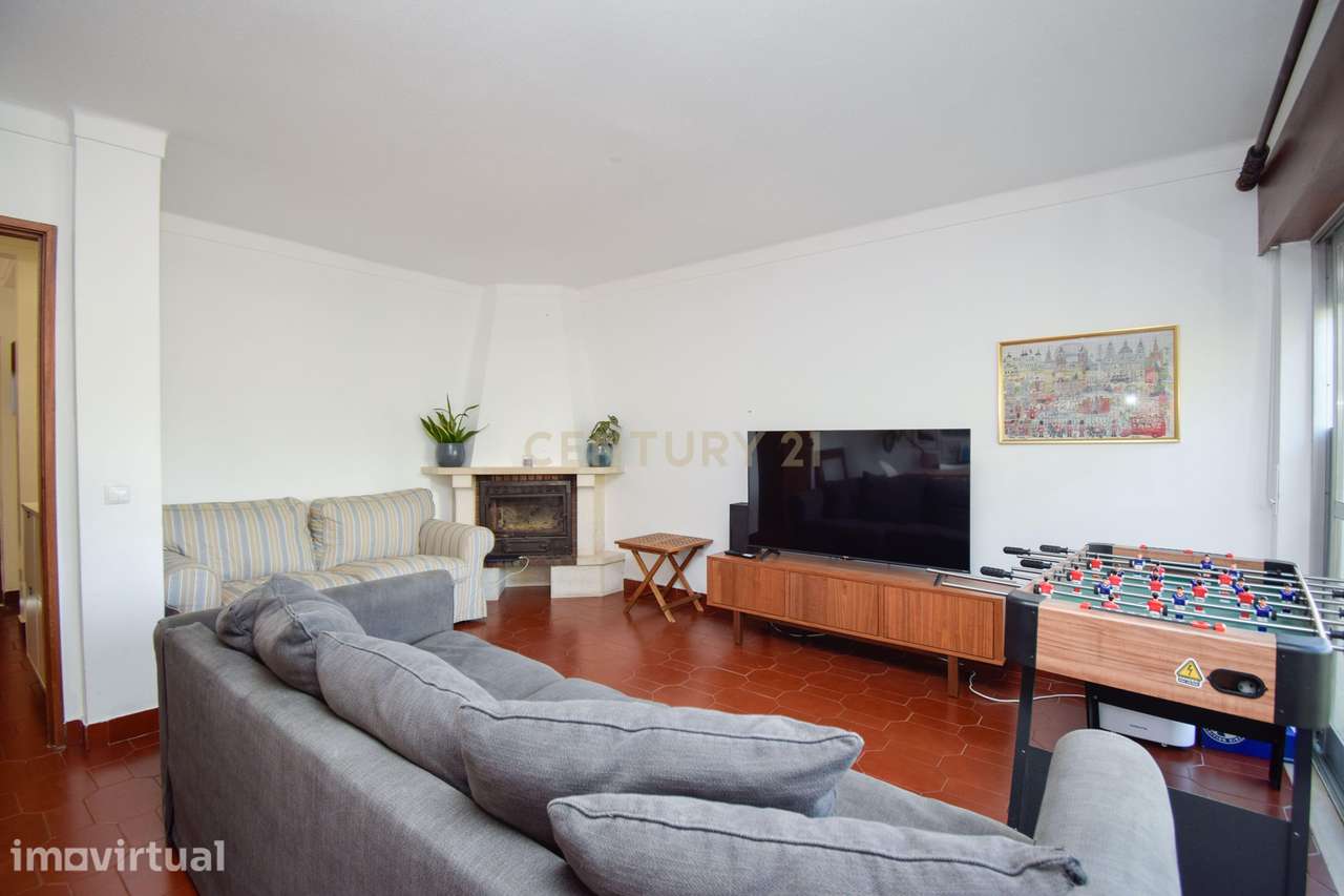 Moradia T3 para Arrendamento em Oeiras - Grande imagem: 2/31