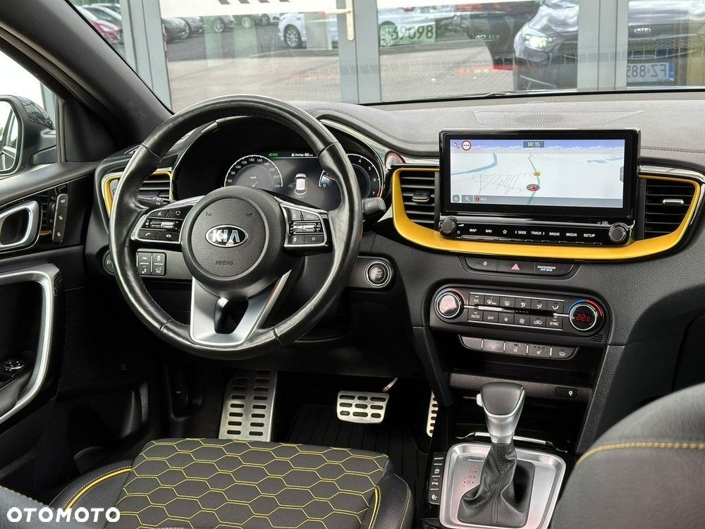 Kia XCeed 1.6 T-GDI L Business Line DCT - 12