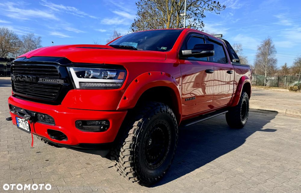 Dodge RAM 5.7 4x4 - 2