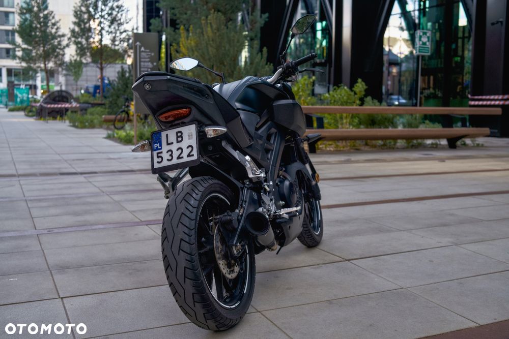 Yamaha MT - 12
