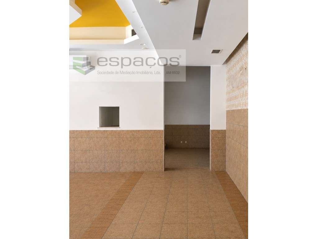 Loja Solar das Marinhas - Grande imagem: 2/5