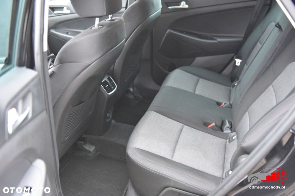 Hyundai Tucson 1.6 GDI BlueDrive Style 2WD - 17