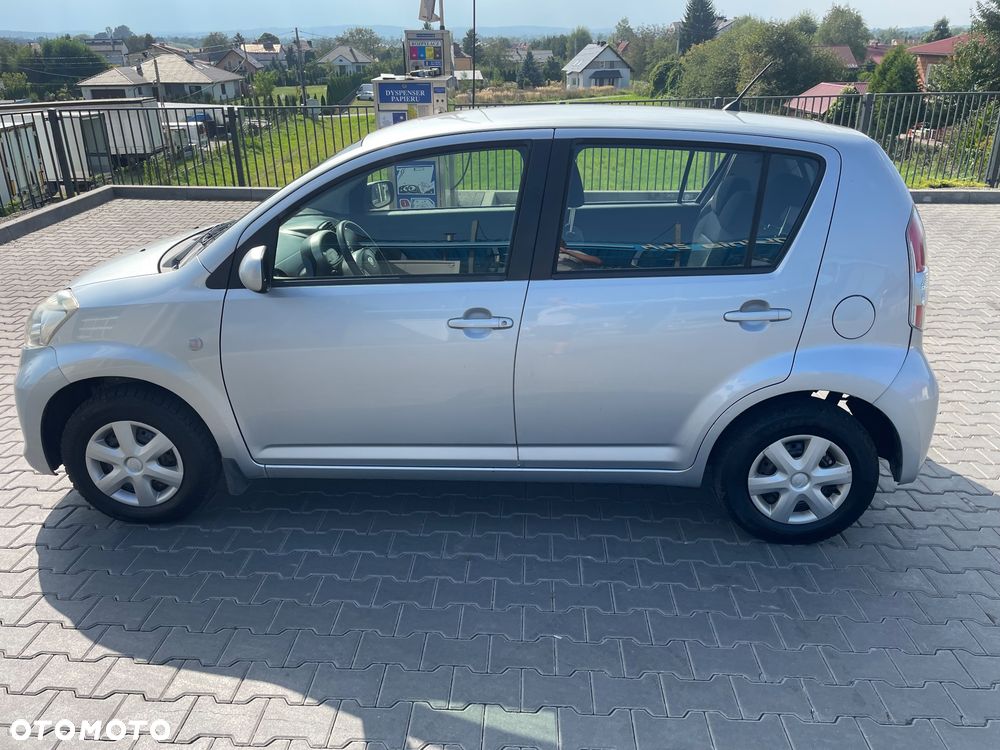 Subaru Justy - 4