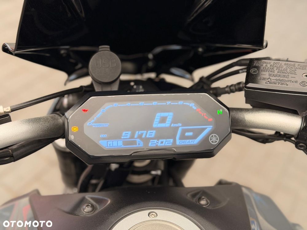 Yamaha MT - 8