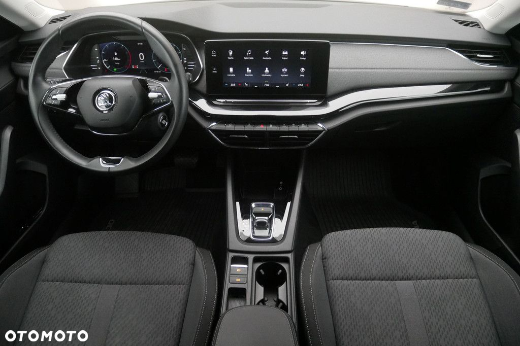 Skoda Octavia - 8