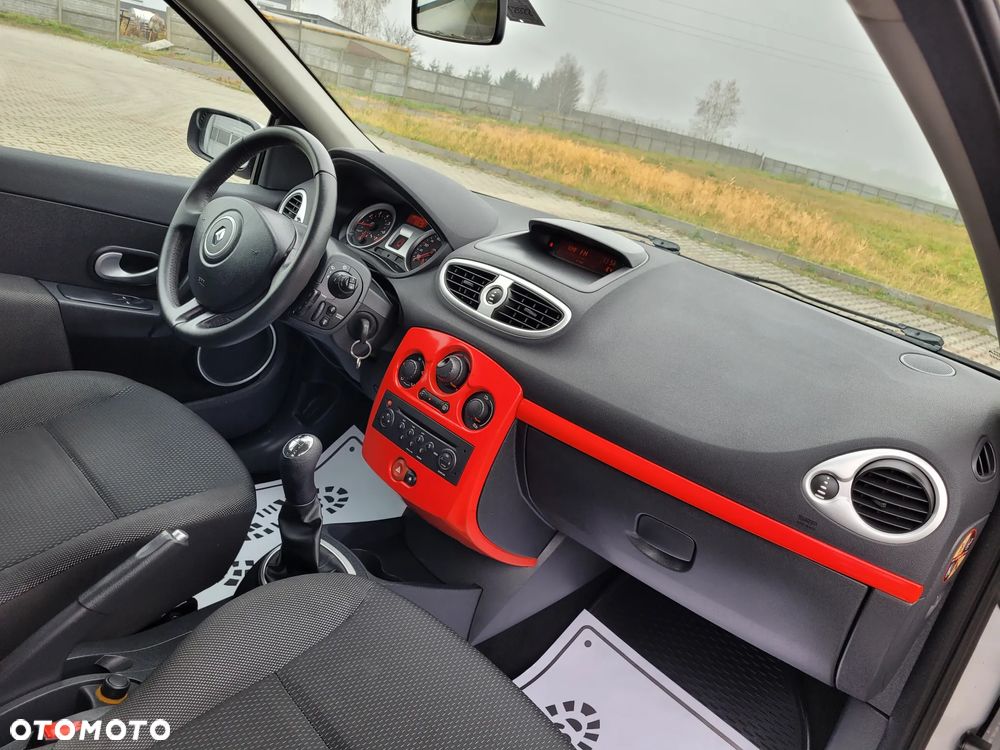 Renault Clio 1.2 16V Rip Curl - 14