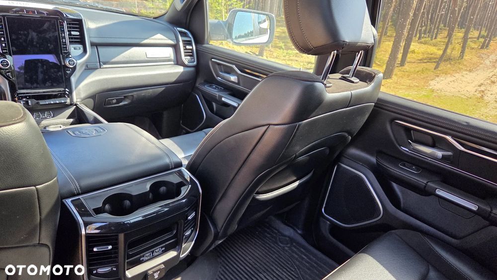 RAM 1500 Crew Cab Longbed Laramie - 17