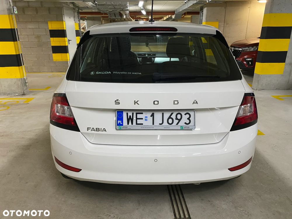 Skoda Fabia 1.0 Ambition - 8