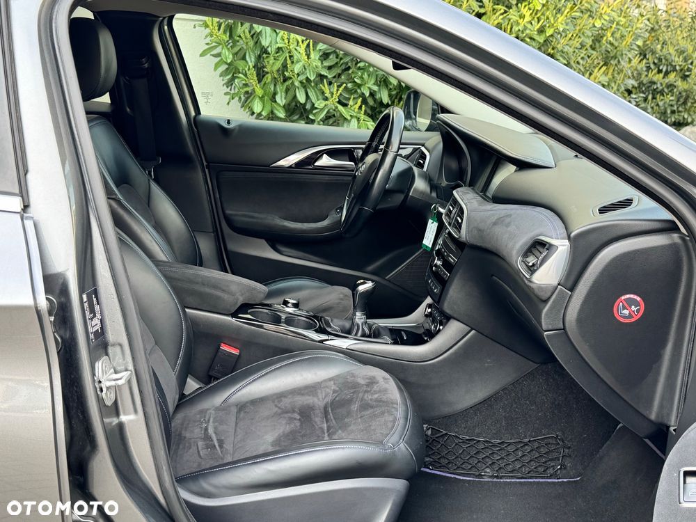 Infiniti Q30 1.5d Premium - 29