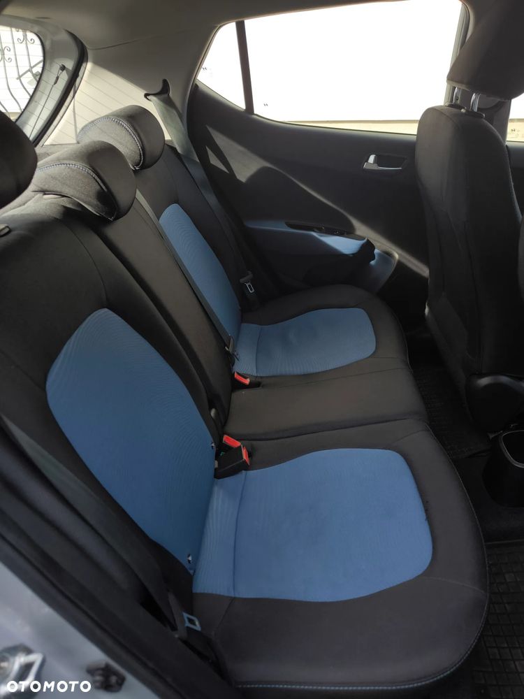 Hyundai i10 - 15