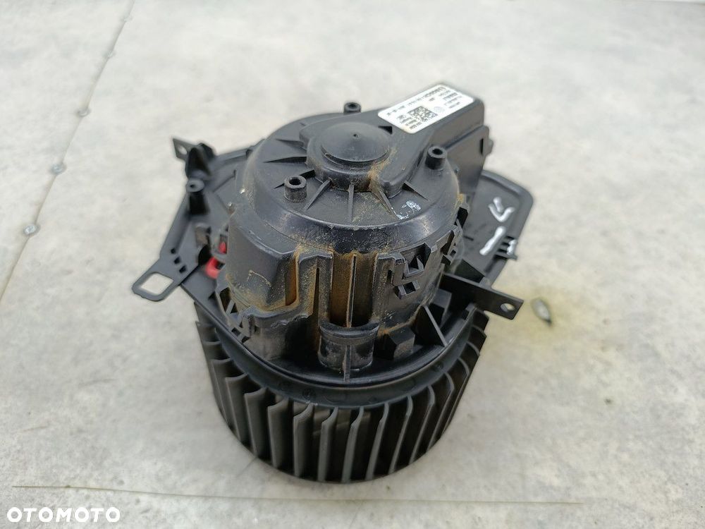WENTYLATOR NAWIEWU VW TRANSPORTER T6 7E1820021B 0130115671 16477346 2.0 - 6