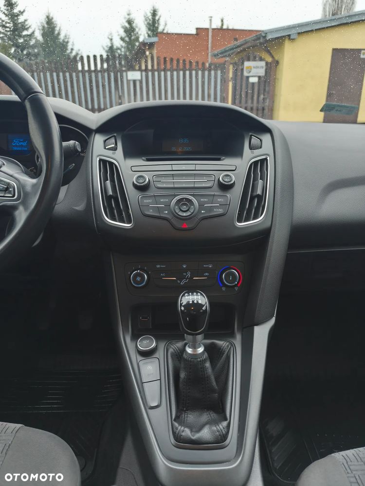 Ford Focus - 11