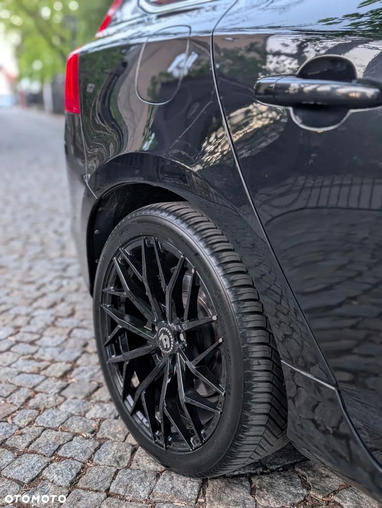 Volvo V60 D3 Summum - 9