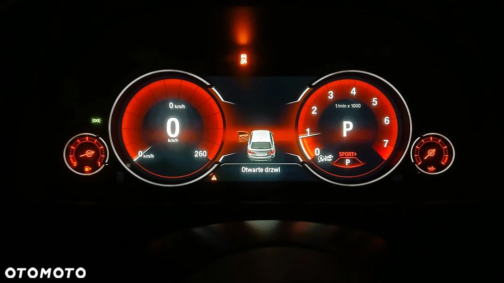 BMW Seria 5 528i Sport-Aut - 31