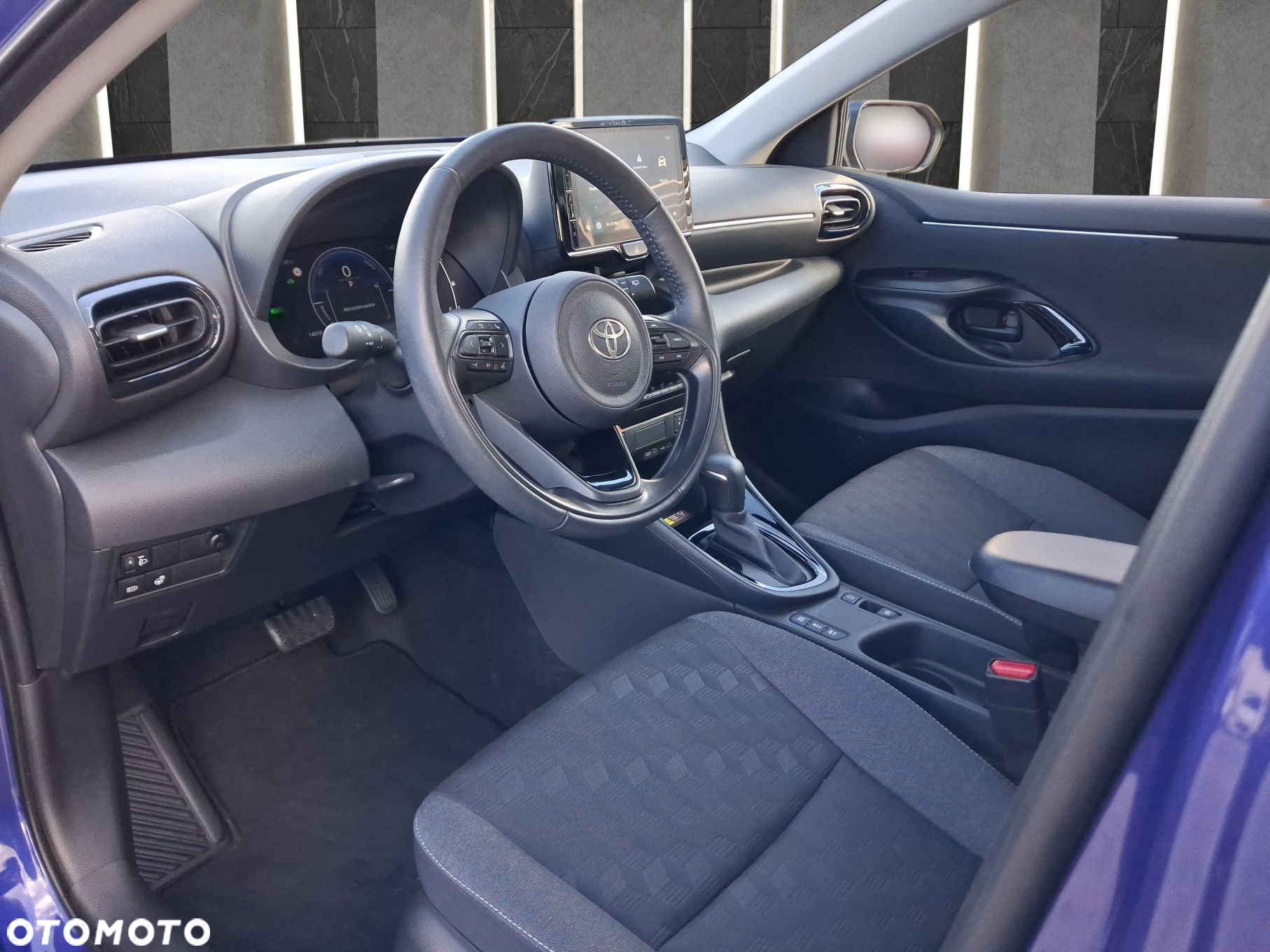 Toyota Yaris Hybrid 1.5 Style - 10
