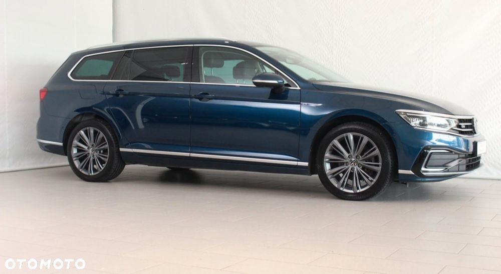 Volkswagen Passat 1.4 TSI DSG GTE - 4