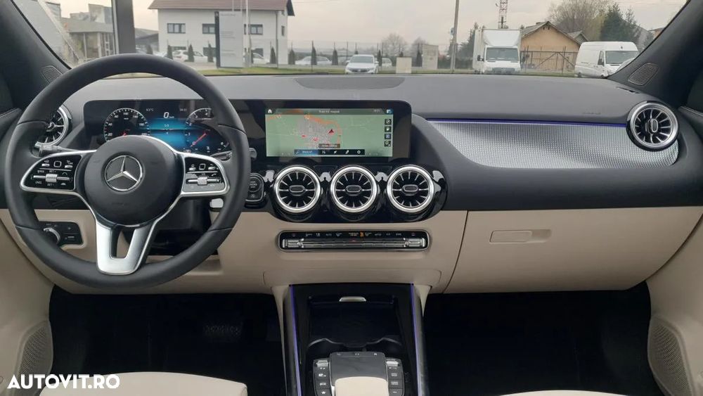 Mercedes-Benz GLA 200 4MATIC Aut. - 11