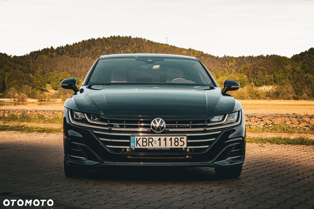 Volkswagen Arteon 2.0 TSI 4Motion R-Line DSG - 2