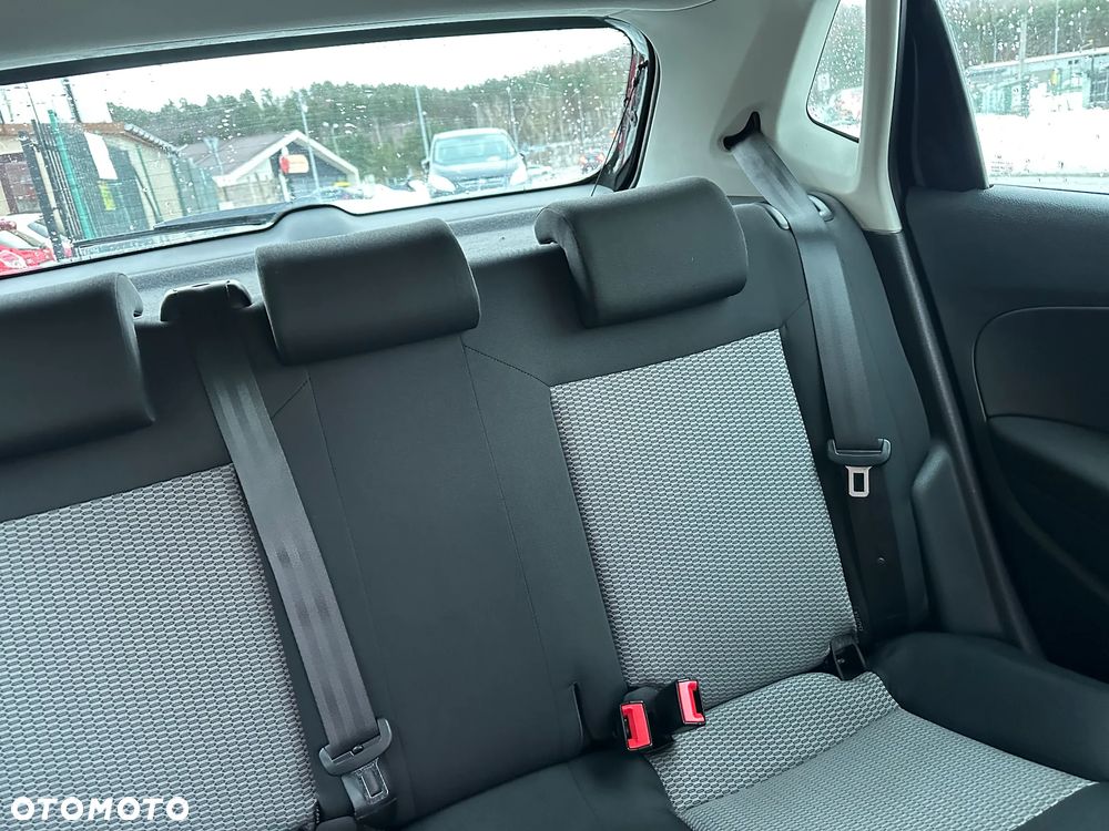 Volkswagen Polo - 25