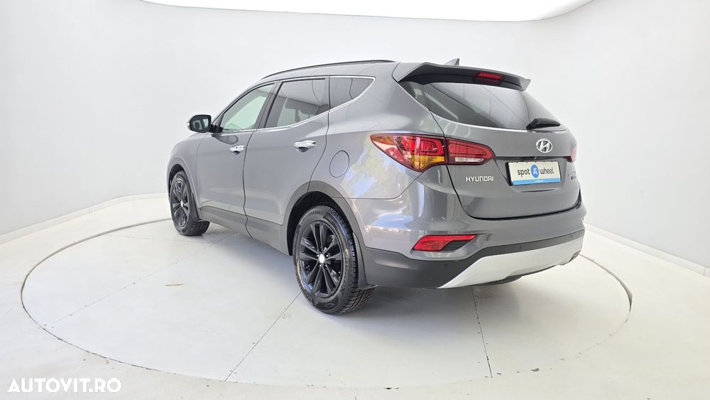 Hyundai Santa Fe - 8