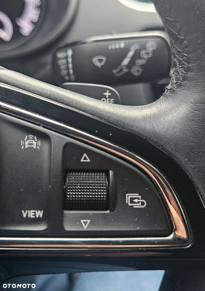 Skoda Octavia Combi 2.0 TDI DSG Edition - 21