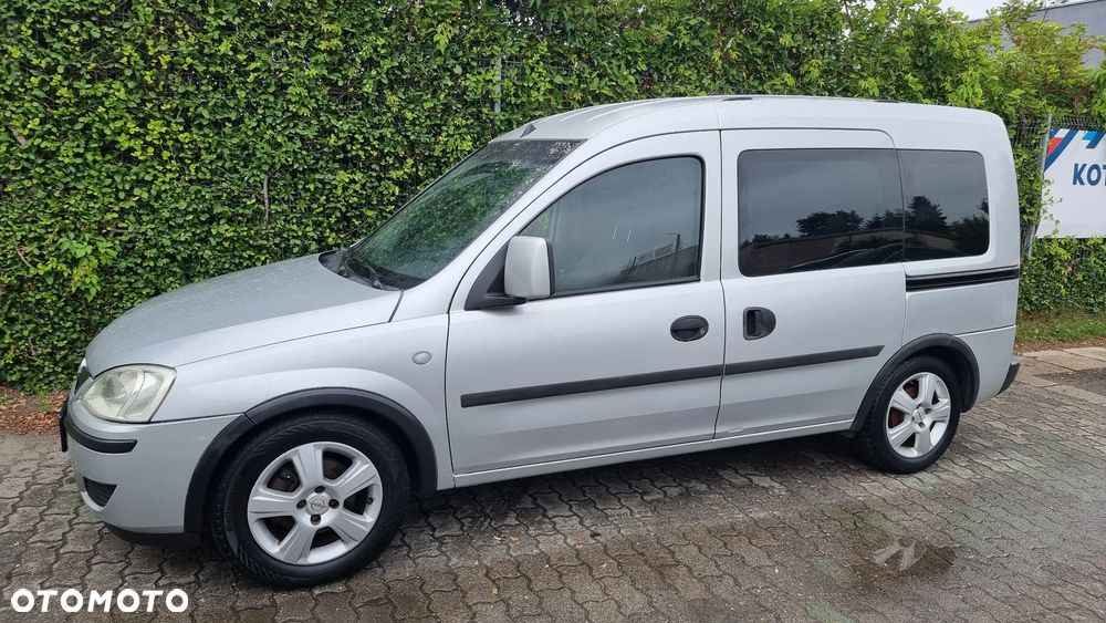 Opel Combo Tour Comfort - 23