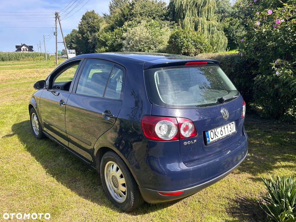 Volkswagen Golf Plus - 12