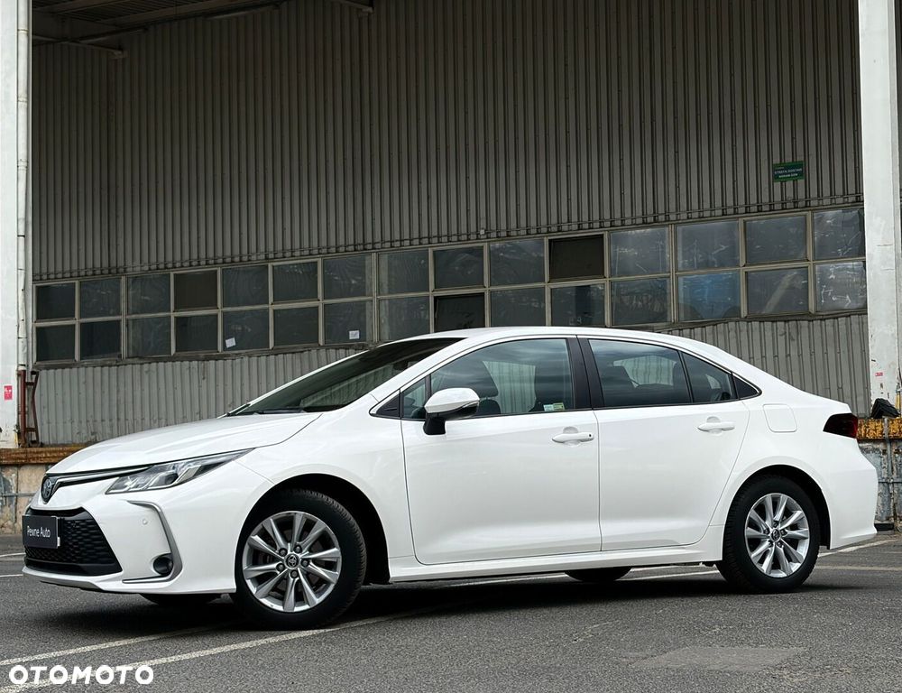 Toyota Corolla 1.8 Hybrid Comfort - 15