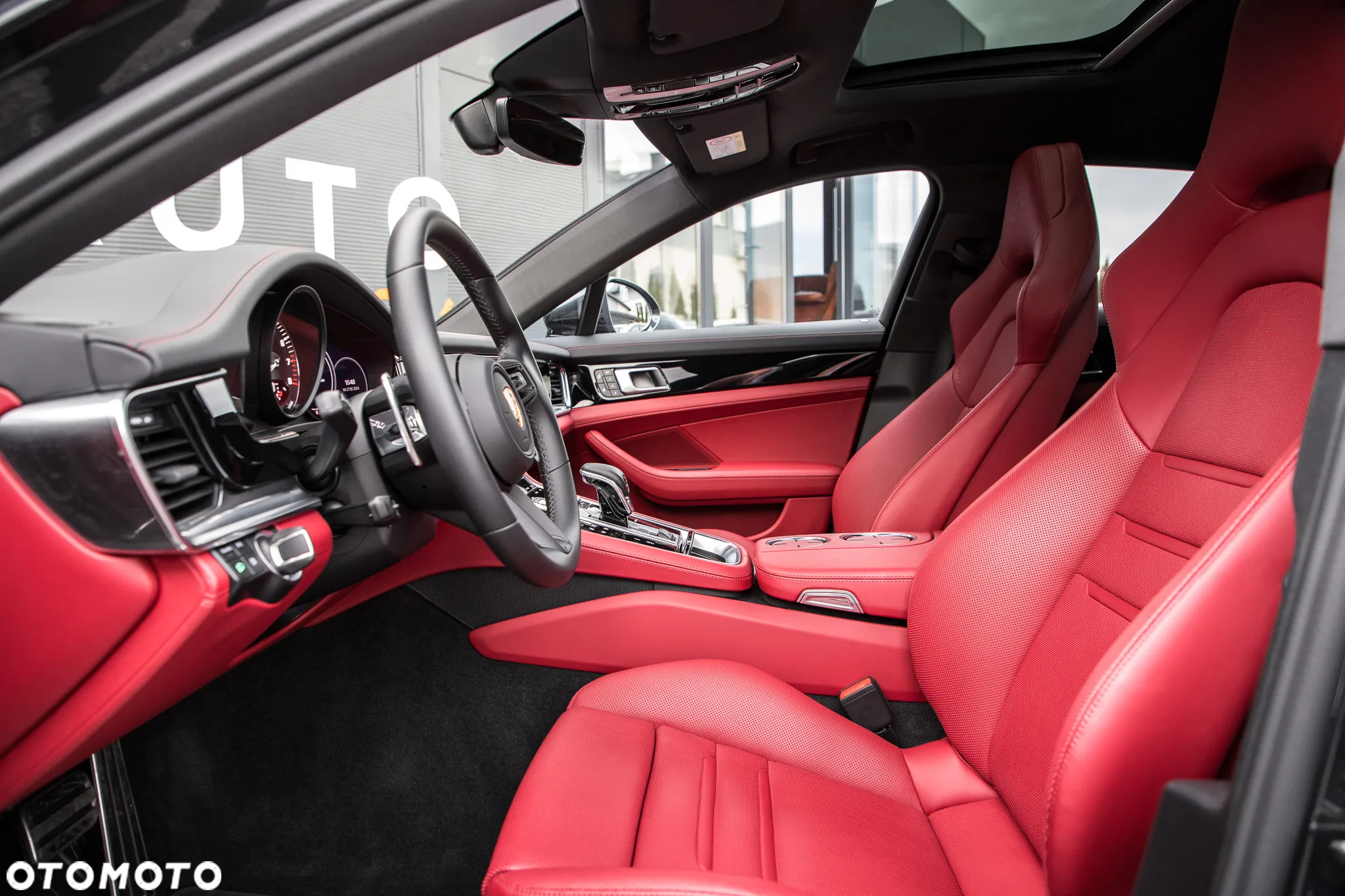 Porsche Panamera 4S Executive - 15