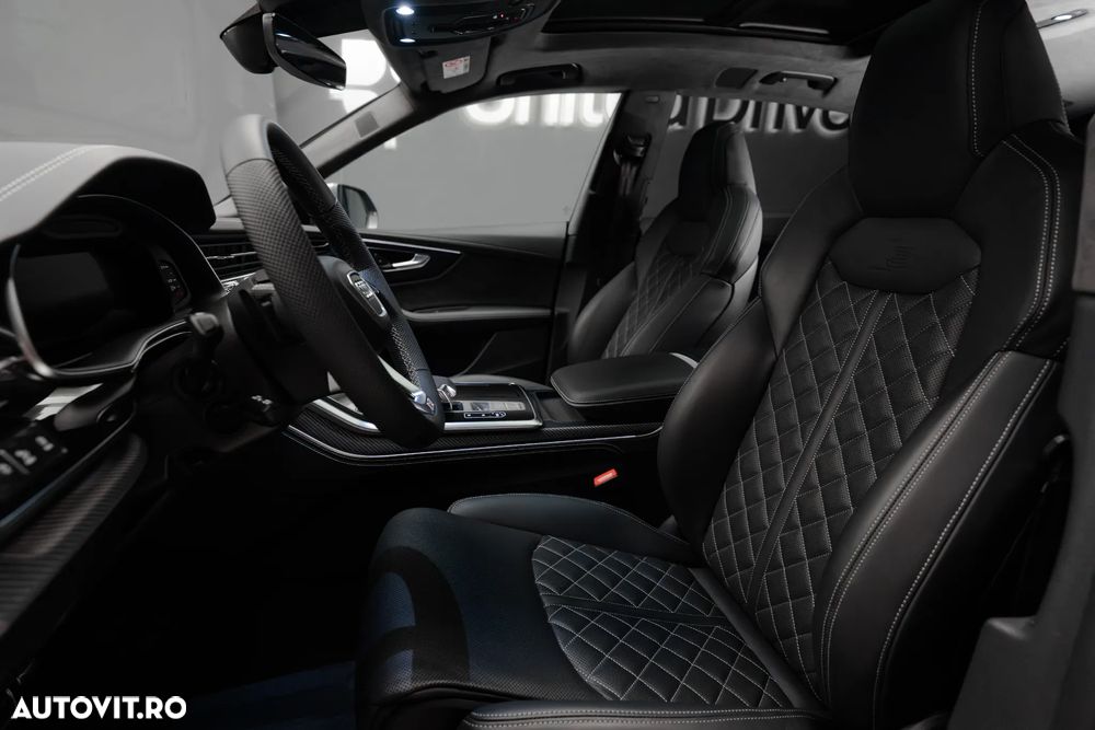 Audi Q8 55 TFSI e quattro Tiptronic PHEV - 18