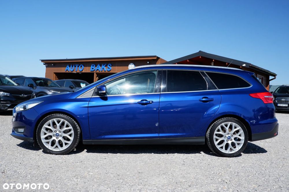 Ford Focus SW 1.5 EcoBoost S&S TITANIUM - 35