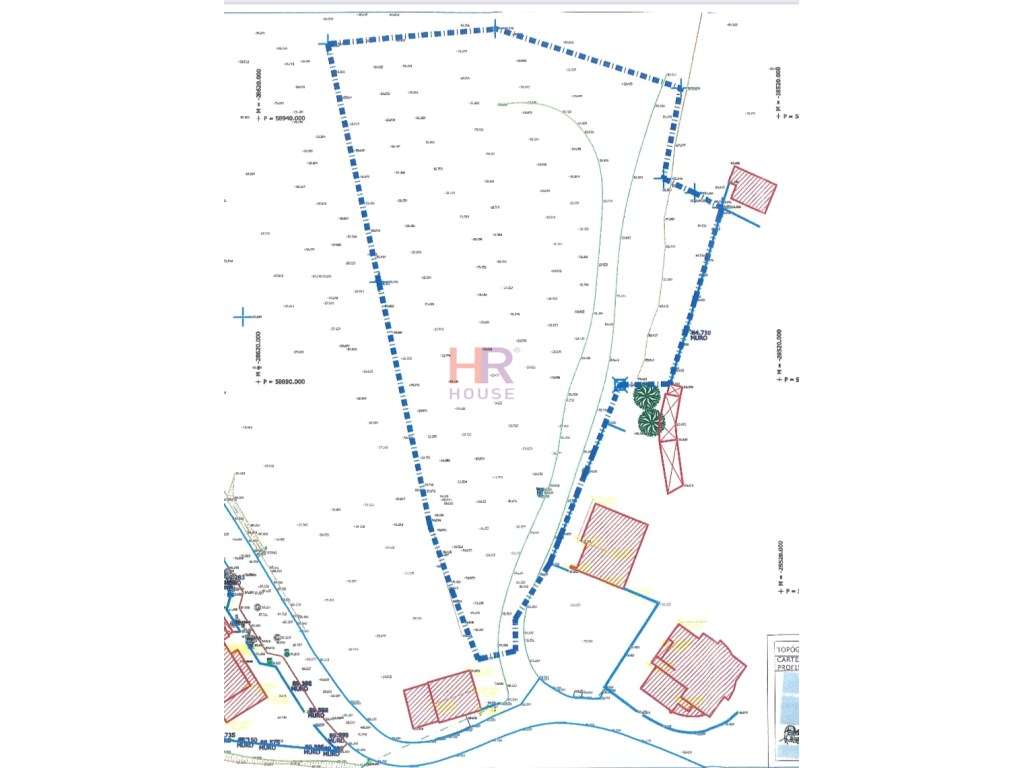 Terreno com viabilidade de construção - Grande imagem: 2/3