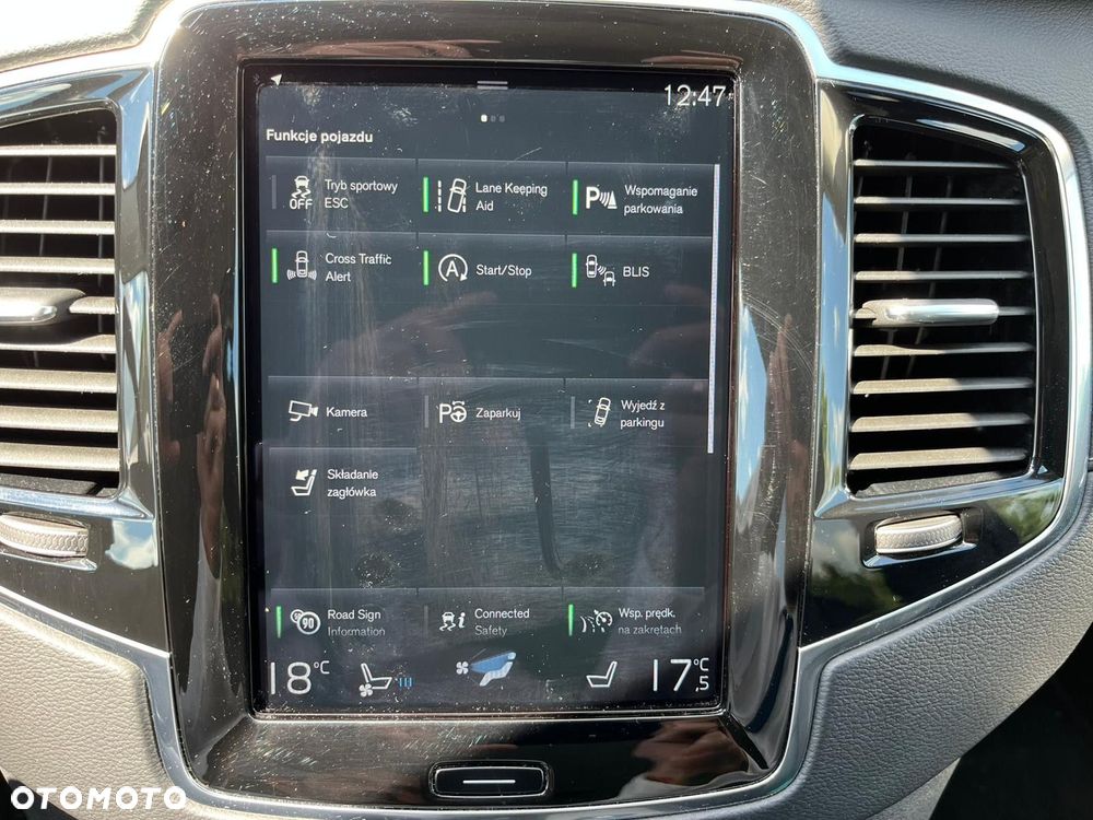 Volvo XC 90 - 24
