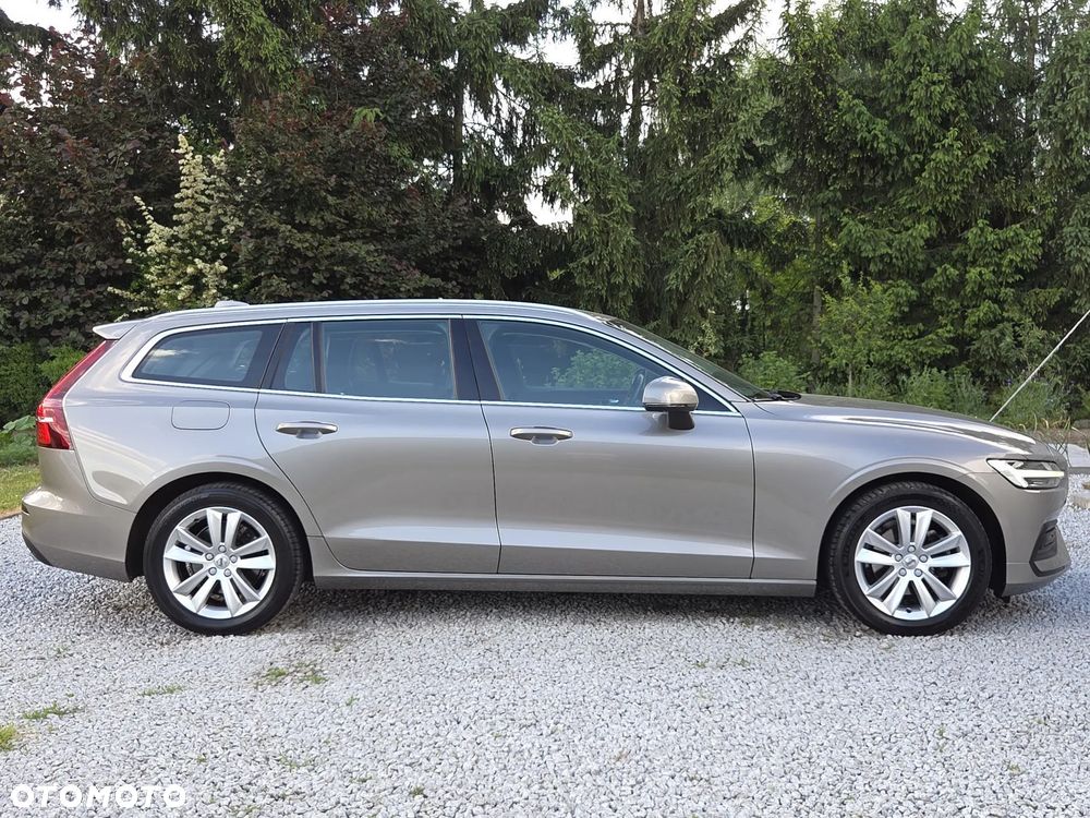 Volvo V60 D3 Momentum Pro - 6