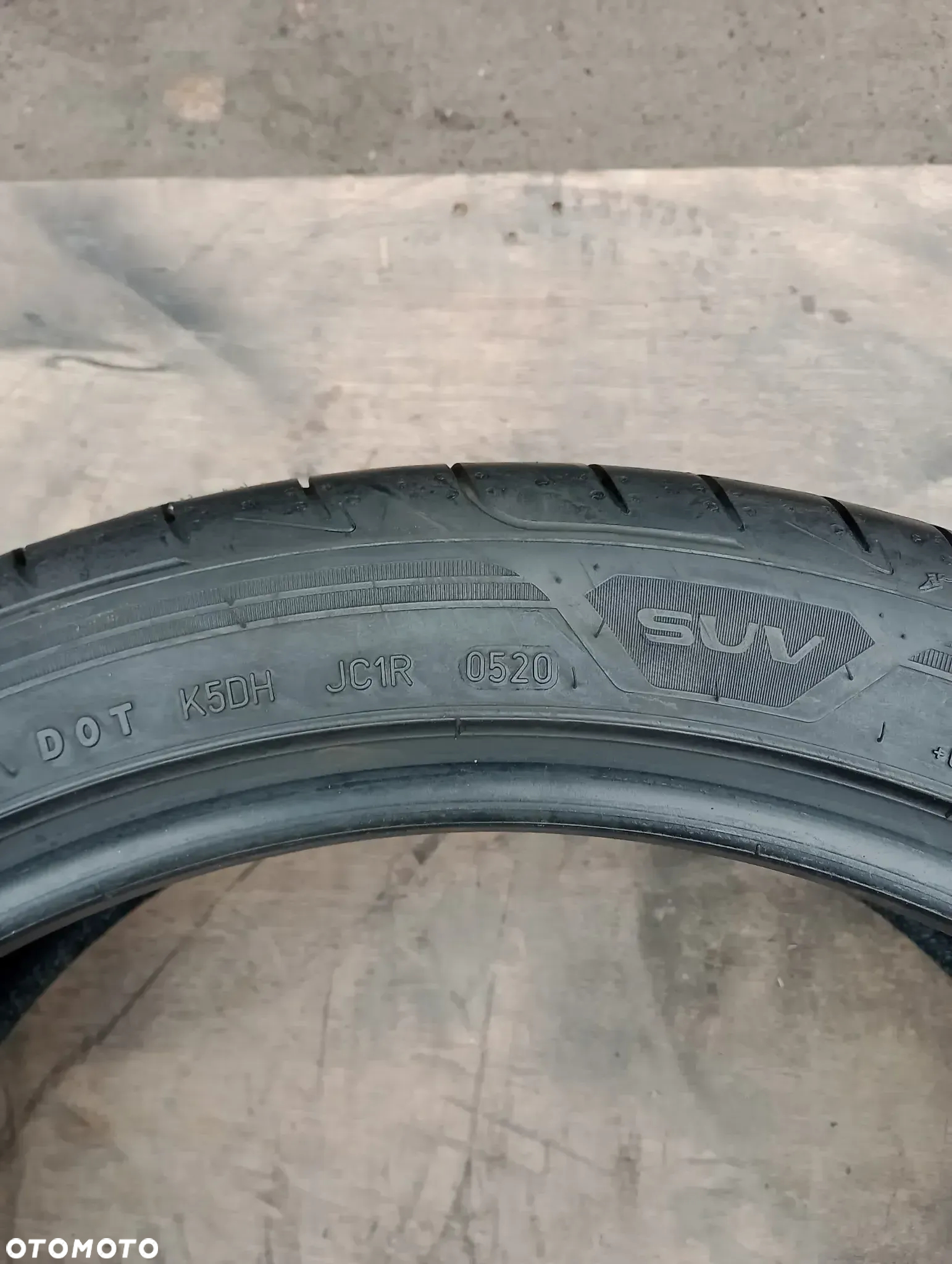 OPONY LETNIE 4x 255/40 R21 102Y GOODYEAR EAGLE F1 - 5