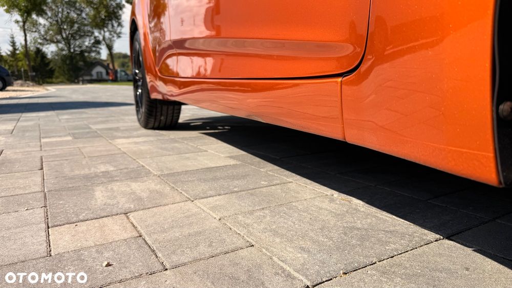 Hyundai Veloster 1.6 GDI Premium - 26