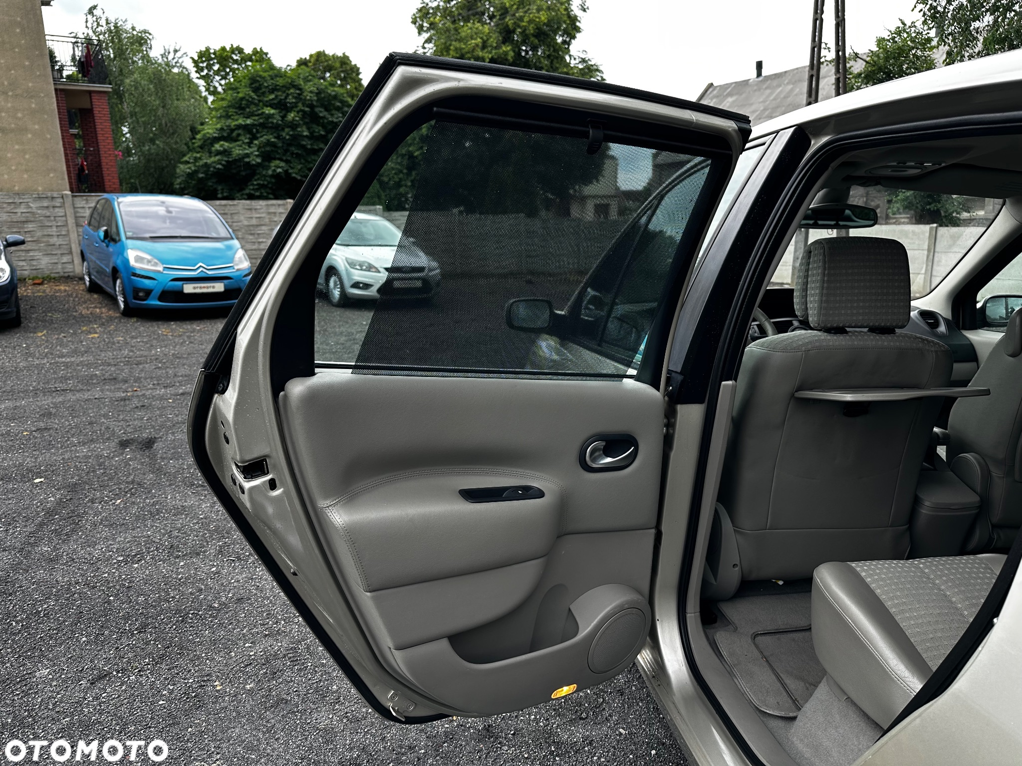 Renault Scenic 2.0 16V Luxe Dynamique - 18